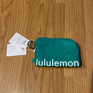 ❤️ Lululemon Clippable Card Pouch NWT